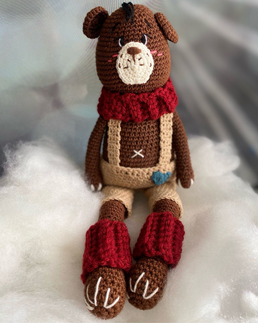 Amigurumi tejido en crochet, color café.